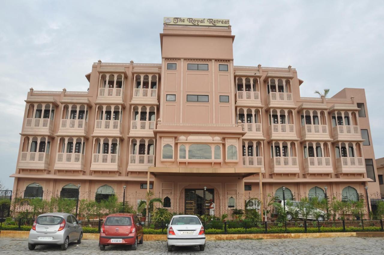 The Royal Retreat Hotell Ranchi Exteriör bild