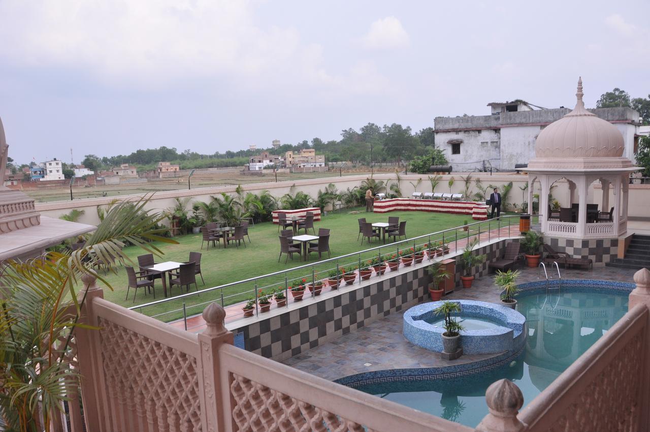 The Royal Retreat Hotell Ranchi Exteriör bild